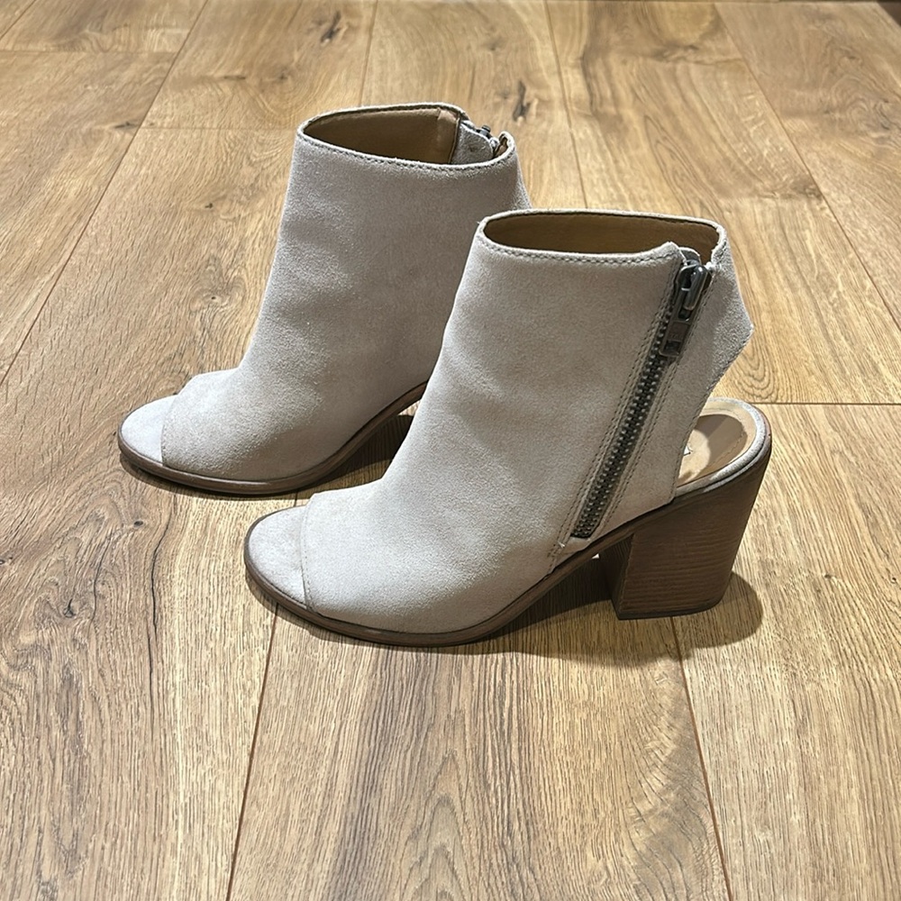 Steve Madden leather Terraa booties
